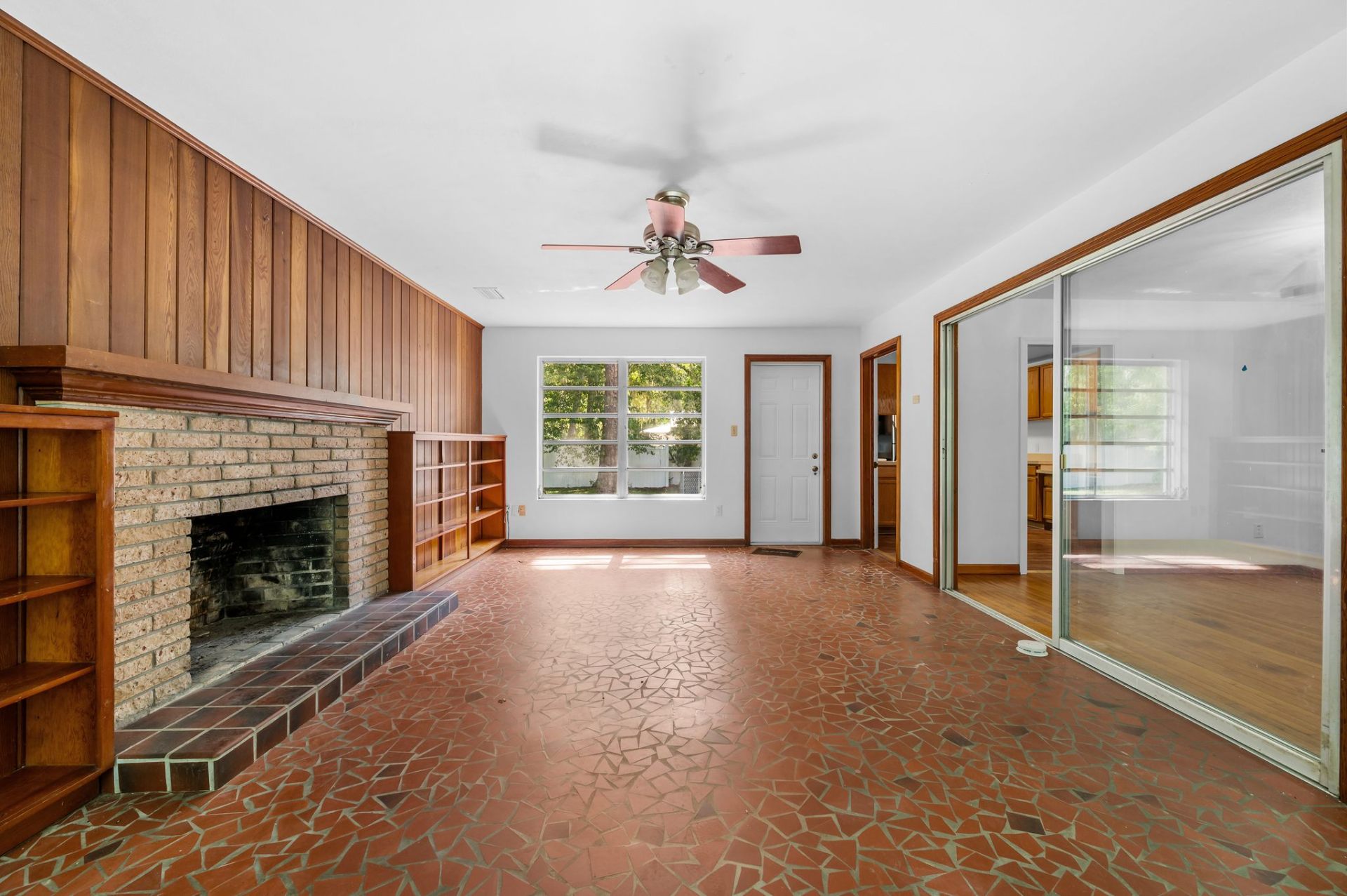 Florida room with sliding glass doors